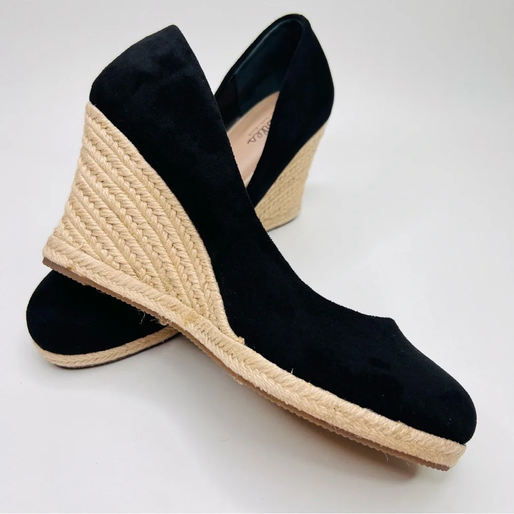 Charles by Charles David Black Faux Suede Espadrille Wedge Pumps